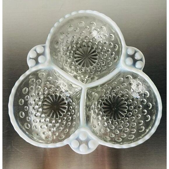 Moonstone Clear Opalescent Anchor Hocking 3 Part Dish Vintage White Trim Bowl - Picture 1 of 10